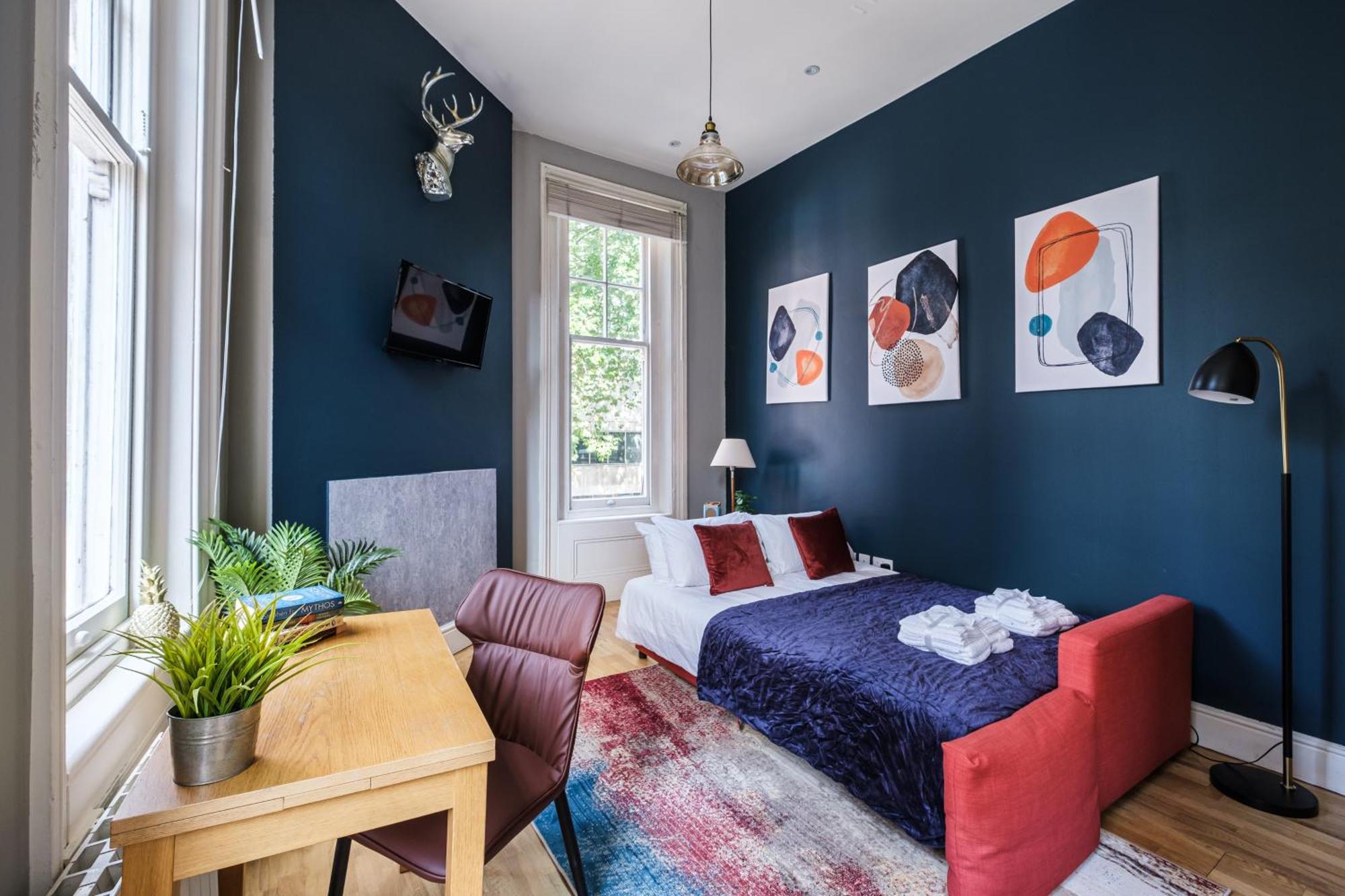Sunny Corner Apartment In Center Of Лондон Экстерьер фото